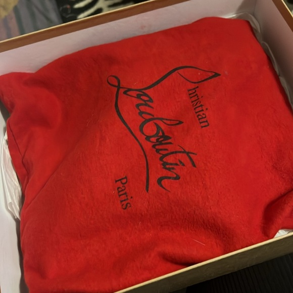 Christian Louboutin Patent Heels - Picture 9 of 9